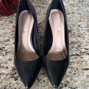 Kelly & Katie Black Pointed Toe Heels